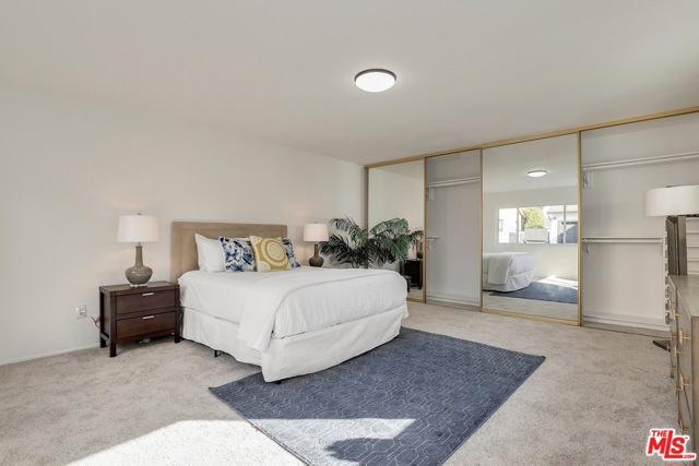 4 Bed Home for Sale in Hawthorne, California
