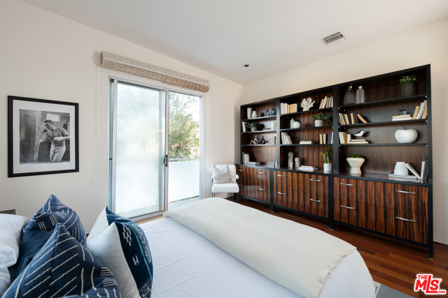 3 Bed Home for Sale in Venice, California
