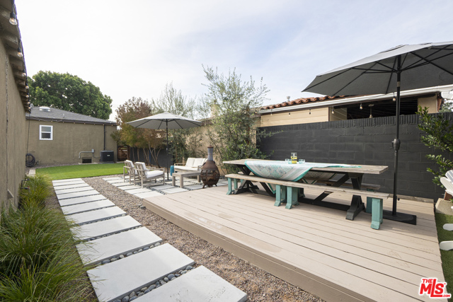 3 Bed Home for Sale in Hawthorne, California