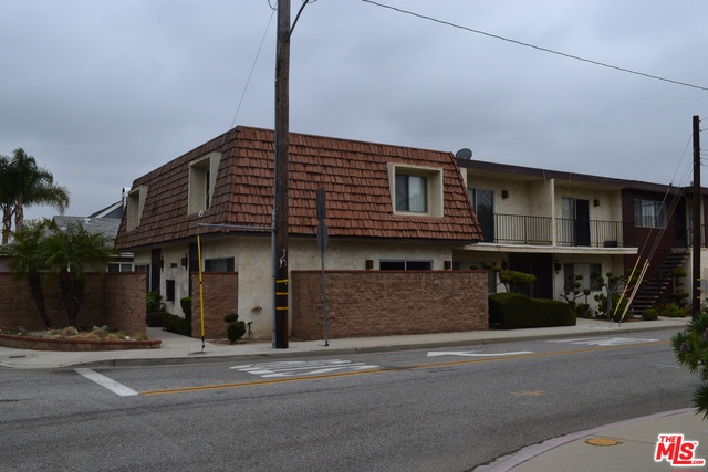 2000 MANHATTAN BEACH, Redondo Beach, California 90278, ,Residential Income,Sold,MANHATTAN BEACH,18346246