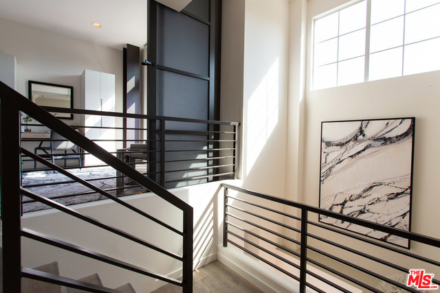3 Bed Home for Sale in Playa Vista, California