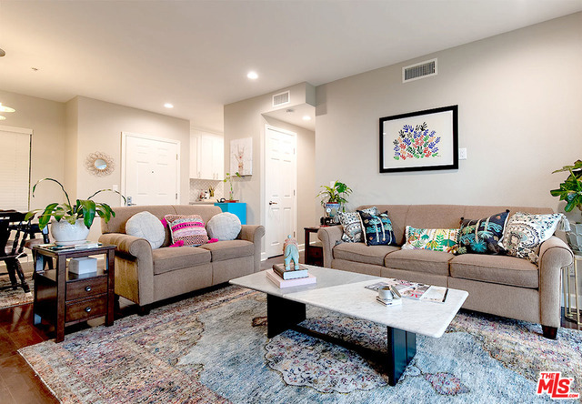 2 Bed Home for Sale in Los Angeles, California