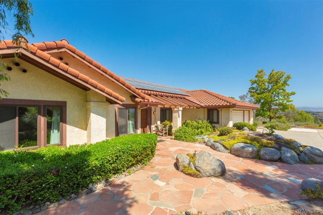 2239 Cortina Circle