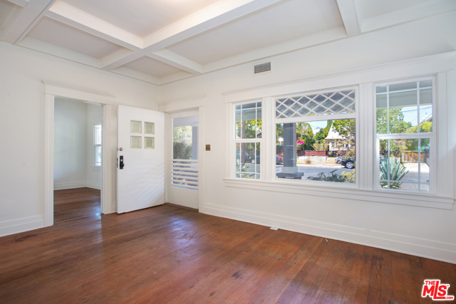 2 Bed Home for Sale in Los Angeles, California