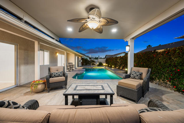 feature listing property photo