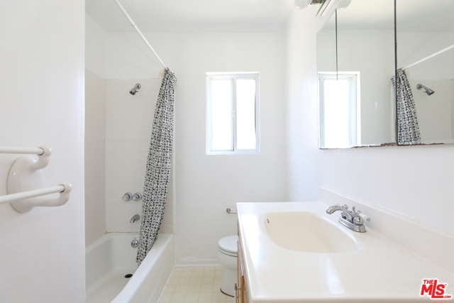 3 Bed Home for Sale in Culver City, California