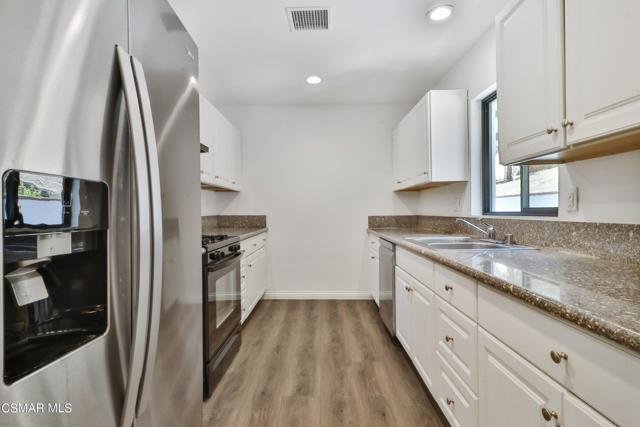 2 Bed Home for Sale in Thousand Oaks, California