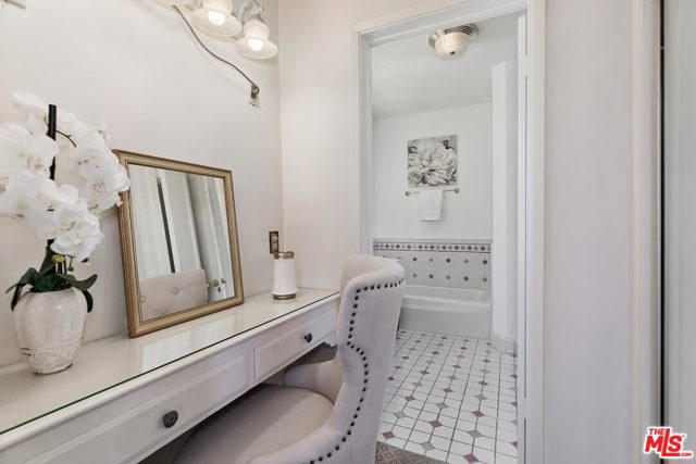 3 Bed Home for Sale in Los Angeles, California