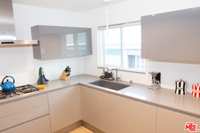 sink area - kitchen