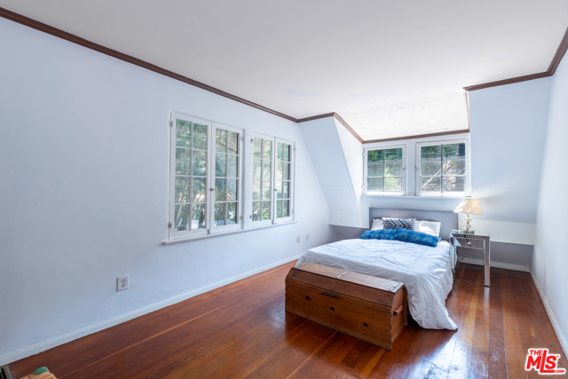 3 Bed Home for Sale in Beverly Hills, California