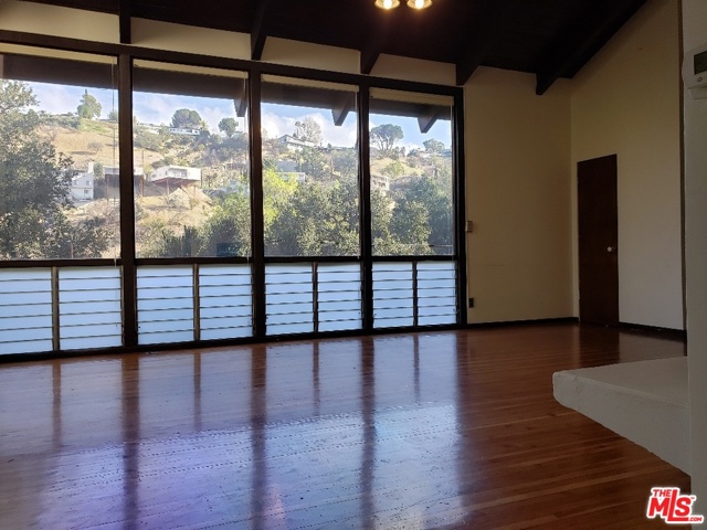 3 Bed Home for Sale in Sherman Oaks, California