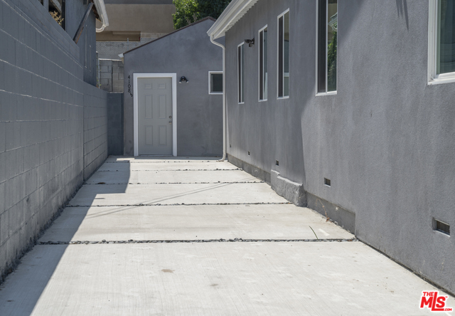 4 Bed Home for Sale in Los Angeles, California