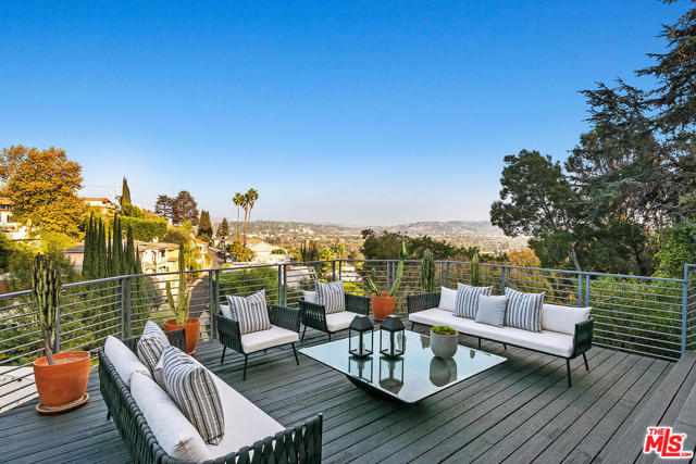3 Bed Home for Sale in Los Angeles, California