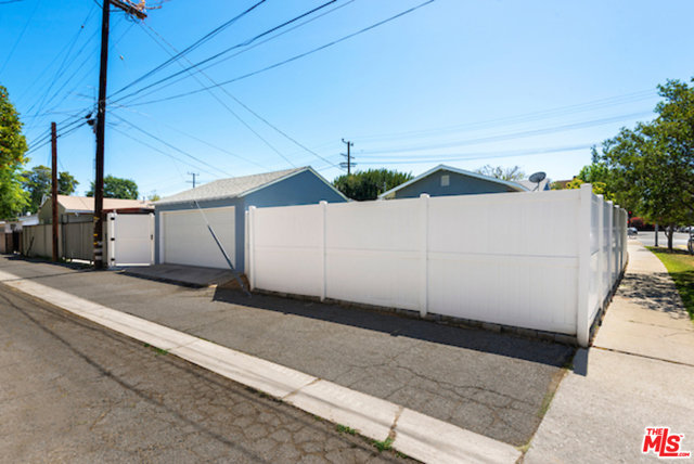 4 Bed Home for Sale in Encino, California