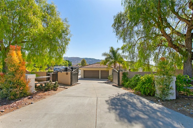 3132 Knottwood Way