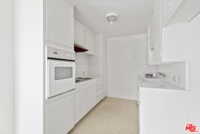  Income Home for Sale in Los Angeles, California