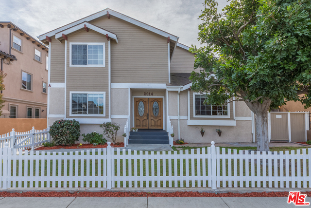 2014 GATES Avenue, Redondo Beach, California 90278, 4 Bedrooms Bedrooms, ,3 BathroomsBathrooms,Residential,Sold,GATES,18308868