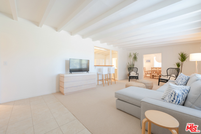 5 Bed Home for Sale in Malibu, California