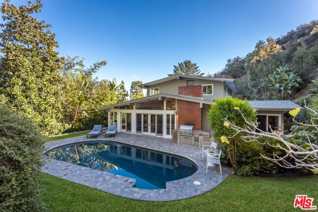 4 Bed Home for Sale in Los Angeles, California