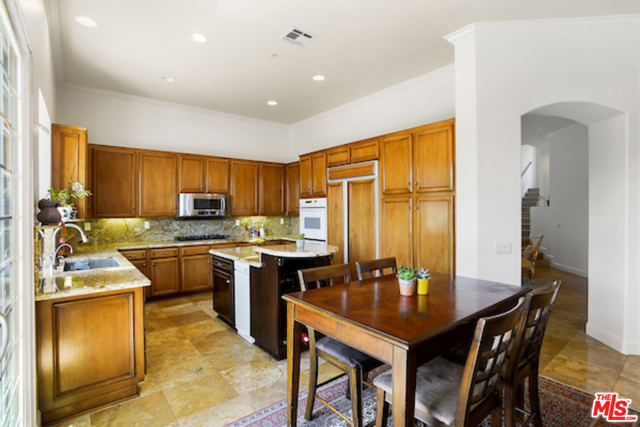 4 Bed Home for Sale in Pacific Palisades, California