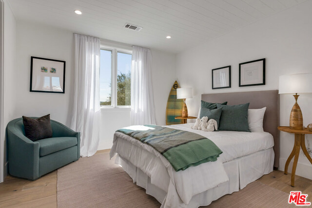 3513 ELM Avenue, Manhattan Beach, California 90266, 5 Bedrooms Bedrooms, ,4 BathroomsBathrooms,Residential,Sold,ELM,19437290