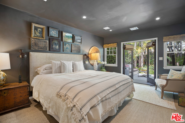 3 Bed Home for Sale in Venice, California