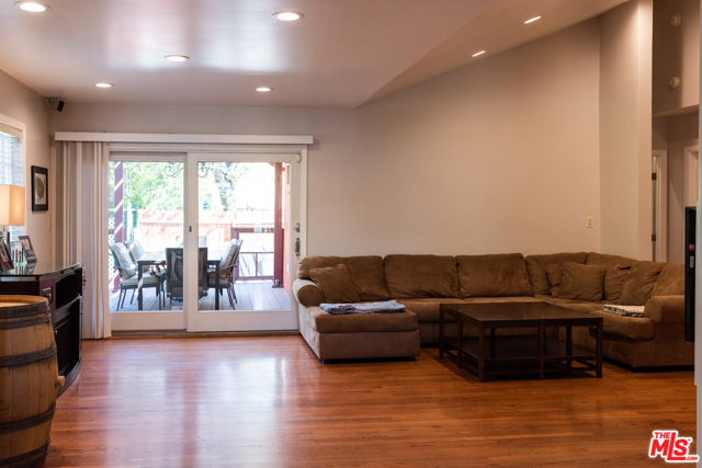 4 Bed Home for Sale in Encino, California