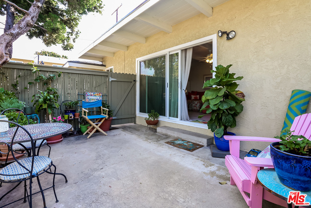 24236 WARD Street, Torrance, California 90505, 3 Bedrooms Bedrooms, ,2 BathroomsBathrooms,Residential,Sold,WARD,19429930