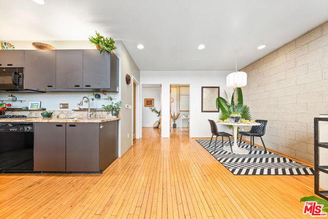 2 Bed Home for Sale in Los Angeles, California