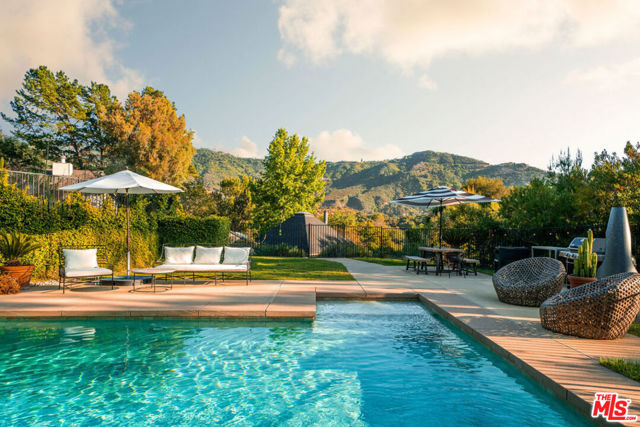 Photo of 25761 VISTA VERDE Drive, Calabasas, CA 91302