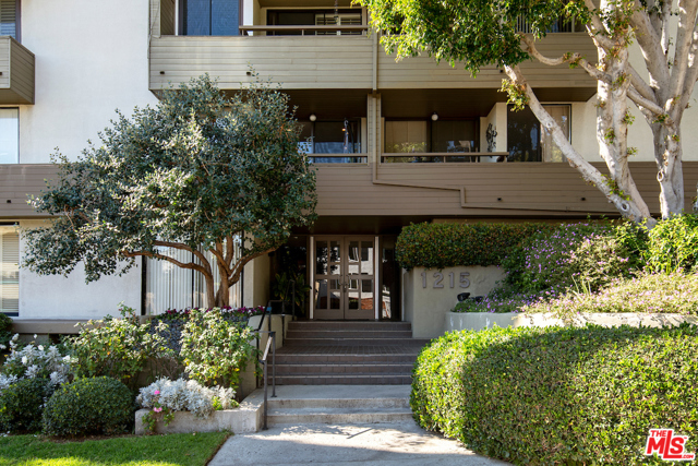 2 Bed Home for Sale in West Hollywood, California