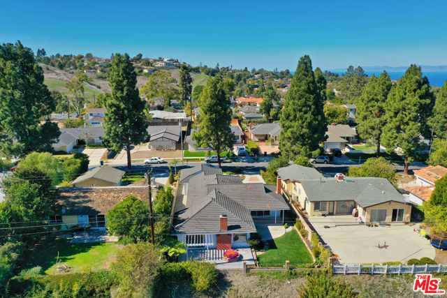 26648 Indian Peak Road, Rancho Palos Verdes, California 90275, 4 Bedrooms Bedrooms, ,2 BathroomsBathrooms,Residential,Sold,Indian Peak,20663012