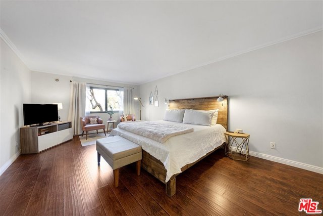 2 Bed Home for Sale in Playa del Rey, California