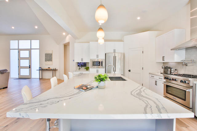4 Bed Home for Sale in Westlake Village, California