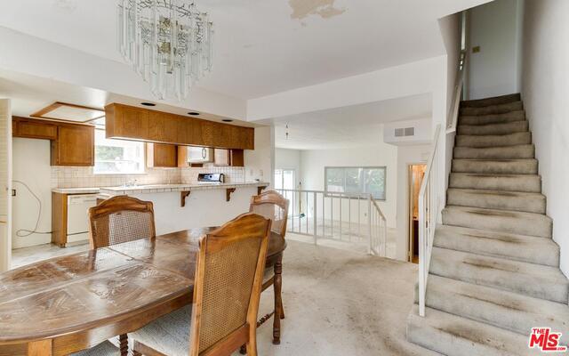 2615 VOORHEES Avenue, Redondo Beach, California 90278, 3 Bedrooms Bedrooms, ,2 BathroomsBathrooms,Residential,Sold,VOORHEES,17222300