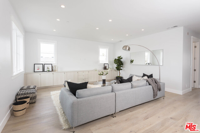 1350 23RD Street, Manhattan Beach, California 90266, 5 Bedrooms Bedrooms, ,3 BathroomsBathrooms,Residential,Sold,23RD,18340096