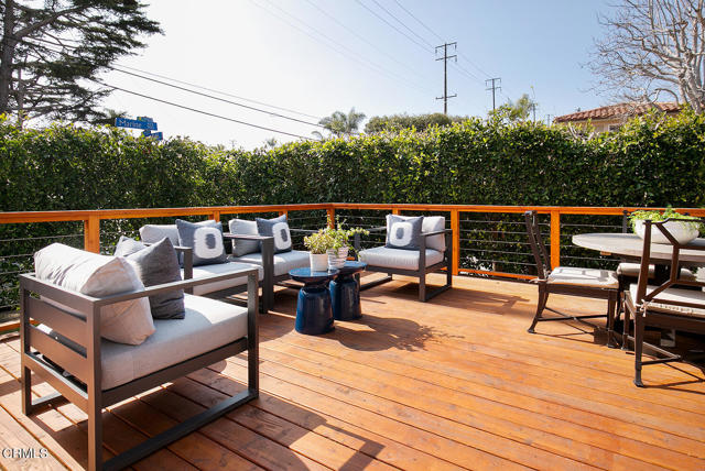 927 Marine Ave 012-mls