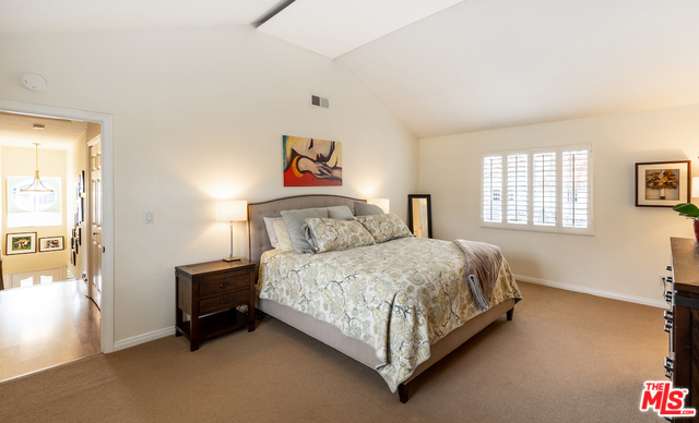 2210 HARRIMAN Lane, Redondo Beach, California 90278, 4 Bedrooms Bedrooms, ,2 BathroomsBathrooms,Residential,Sold,HARRIMAN,20544094
