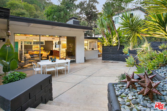 3 Bed Home for Sale in Beverly Hills, California