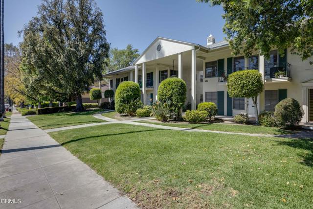 Detail Gallery Image 1 of 1 For 1325 N Central Ave #C,  Glendale,  CA 91202 - 2 Beds | 1 Baths