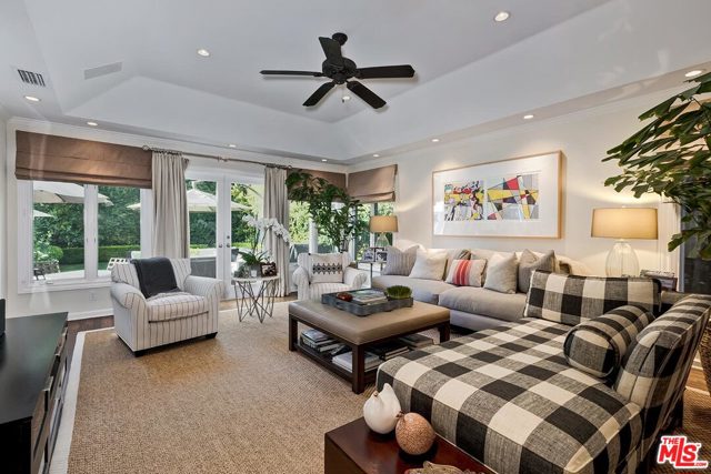 5 Bed Home for Sale in Pacific Palisades, California