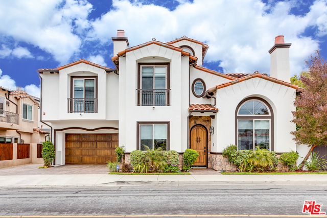 1006 HARKNESS Lane, Redondo Beach, California 90278, 5 Bedrooms Bedrooms, ,4 BathroomsBathrooms,Residential,Sold,HARKNESS,19466584
