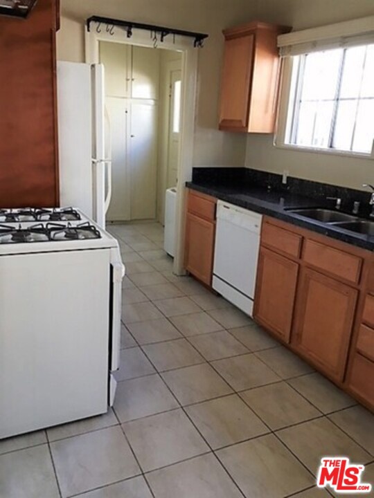  Income Home for Sale in Los Angeles, California