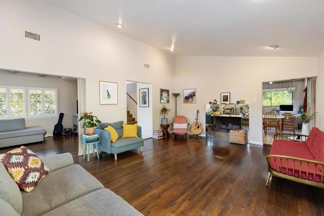 2 Bed Home for Sale in Studio City, California