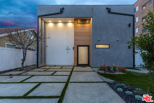 5 Bed Home for Sale in Venice, California