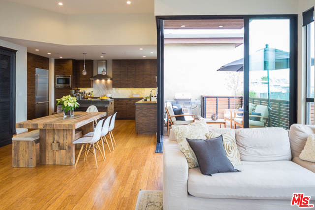 deck off living space