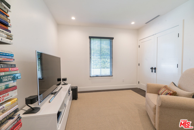 402 VIA SAN SEBASTIAN, Redondo Beach, California 90277, 3 Bedrooms Bedrooms, ,1 BathroomBathrooms,Residential,Sold,VIA SAN SEBASTIAN,19437562