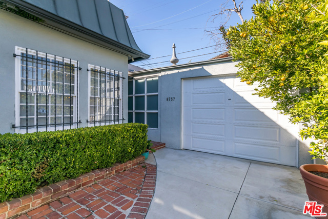  Income Home for Sale in West Hollywood, California