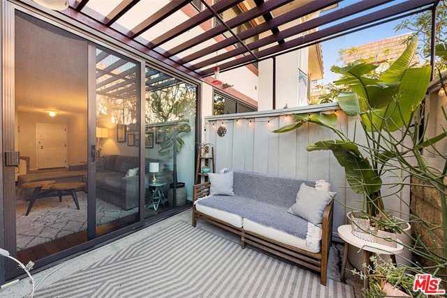 2 Bed Home for Sale in Playa del Rey, California
