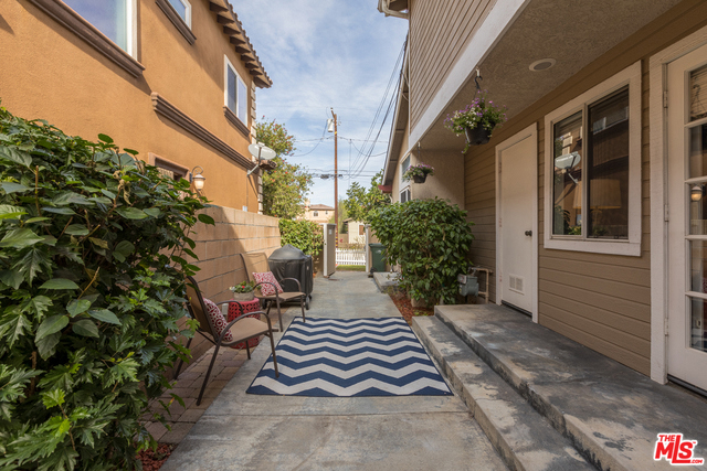 2014 GATES Avenue, Redondo Beach, California 90278, 4 Bedrooms Bedrooms, ,3 BathroomsBathrooms,Residential,Sold,GATES,18308868